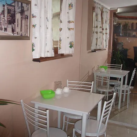 & Fotinov Guest house Burgas