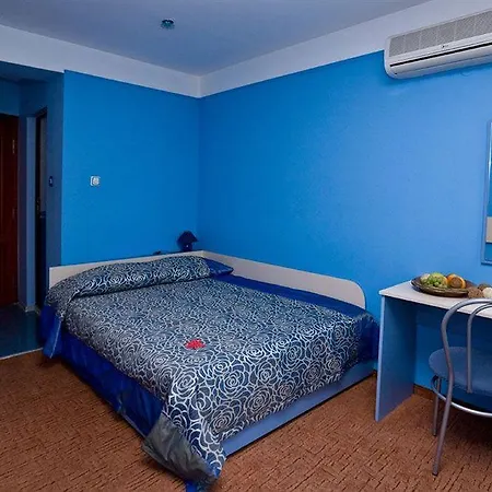& Fotinov Gæstehus 4*