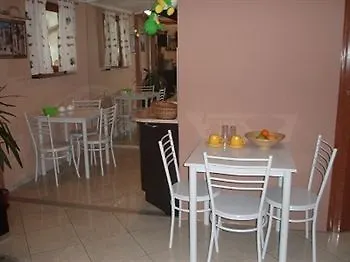 Guest house & Fotinov