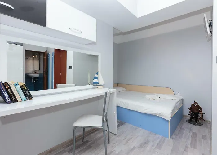 & Fotinov Burgas City