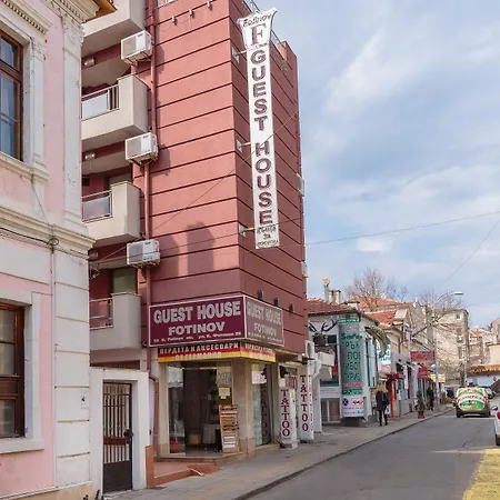 & Fotinov Vendégház 3*